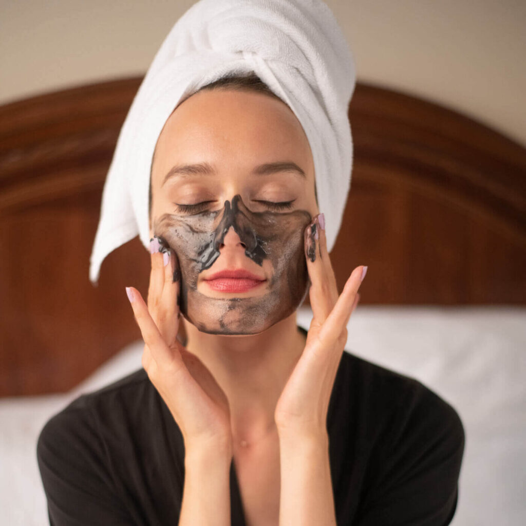 Face Mask with Baobab & Activated Charcoal application