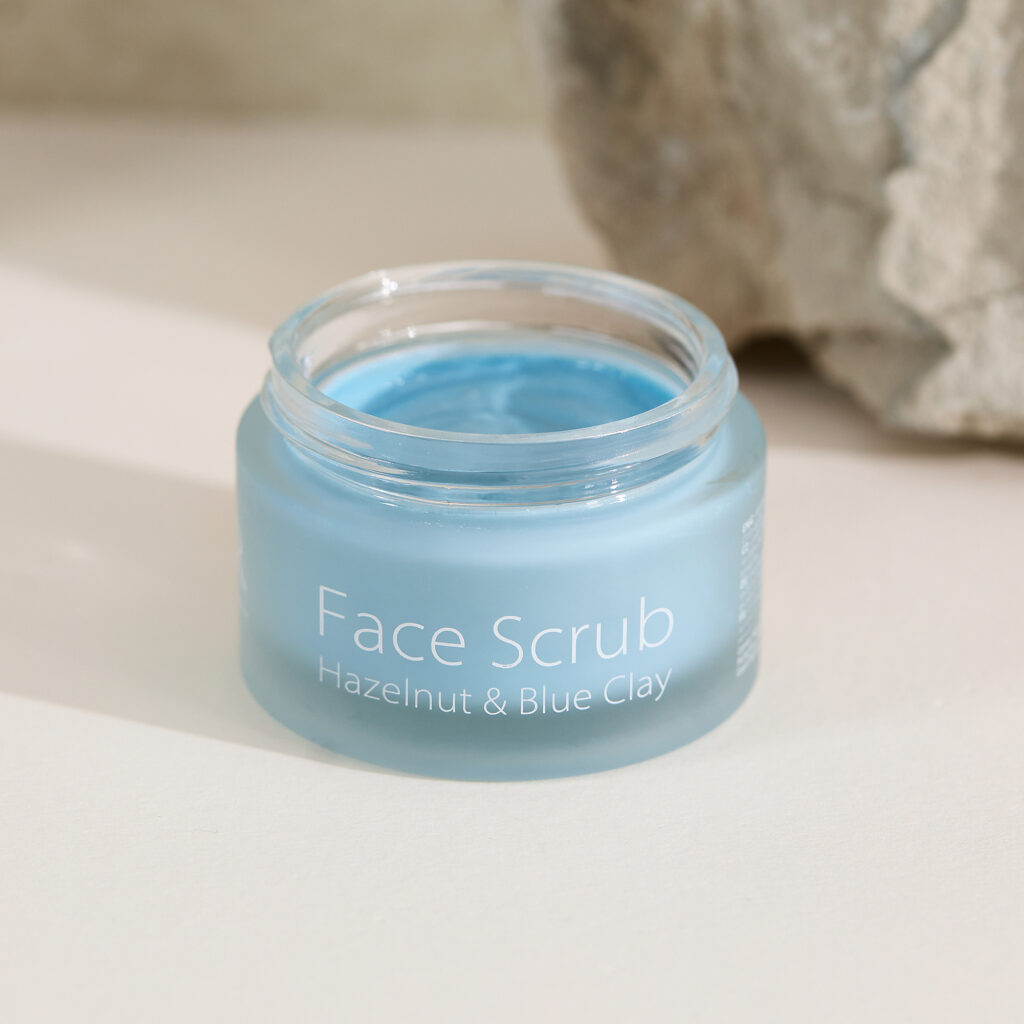 Face Scrub Blue Clay & Hazelnut, Cannor